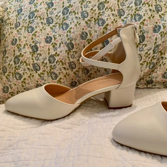 TOP Moda Heels - Picture 2 of 2